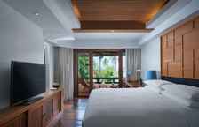 Двухместный номер с балконом и с видом на сад