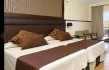 Двухместный номер Superior с видом на бассейн