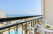 Двухместный номер Deluxe с видом на бассейн