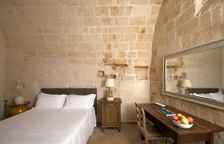 Двухместный номер Superior in Cave с видом на город