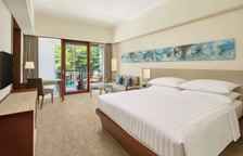 Двухместный номер с видом на бассейн