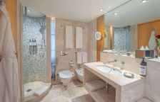 Двухместный номер клубный с видом на море