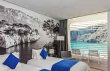 Двухместный номер Standard с балконом и oceanfront