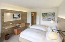 Двухместный номер Classic с частичным видом