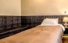 Трёхместный номер Standard с видом на горы