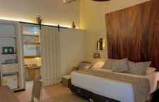 Трёхместный номер Deluxe