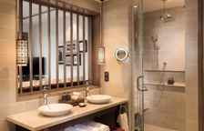 Двухместный номер Deluxe с балконом