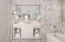 Двухместный номер Standard с балконом и с частичным видом