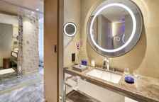 Двухместный номер Deluxe с видом на бассейн