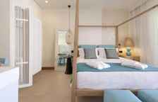 Двухместный ретрит Upbeat с видом на бассейн