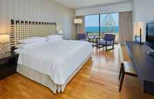 Двухместный номер Classic с балконом и с видом на горы