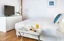 Двухместный номер Deluxe с частичным видом на море