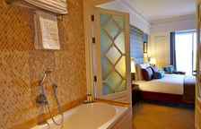 Одноместный номер Deluxe с балконом