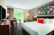 Двухместный номер с безбарьерным душем для гостей с ограниченными возможностями