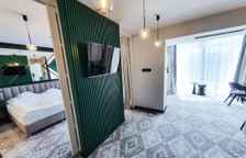 Одноместные апартаменты Premium с балконом и с видом на горы