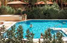 Одноместный номер Standard с видом на бассейн