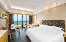 Двухместный номер High Floor с балконом и с видом на океан