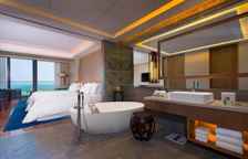 Четырёхместный номер Grand с балконом