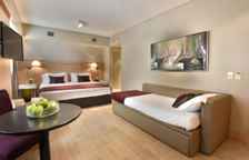 Трёхместный номер Deluxe