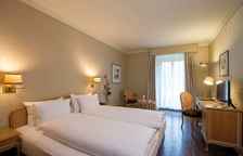 Двухместный номер с видом на реку