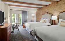 Четырёхместный номер Standard с видом на реку