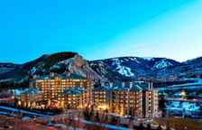 Люкс с 2 комнатами с балконом и с видом на горы