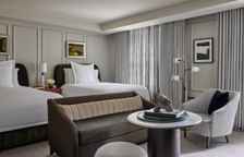 Четырёхместный номер Deluxe с видом на город