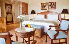 Двухместный номер с частичным видом на море