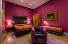 Трёхместный номер Superior с джакузи с видом на море