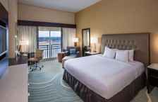 Одноместный номер Standard с балконом и с видом на озеро