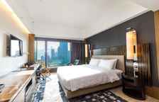 Двухместный номер Icon 36 с частичным видом