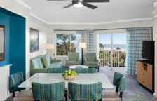 Вилла с 2 комнатами с балконом