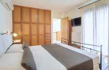 Вилла с 4 комнатами