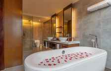 Двухместный номер Grand с балконом