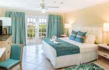 Одноместный номер Deluxe с видом на бассейн