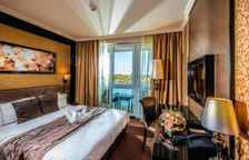 Двухместный номер Classic с балконом