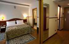 Люкс с частичным видом на море