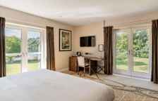 Одноместный номер Superior с красивым видом из окна