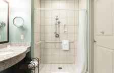 Четырёхместный номер Standard с балконом