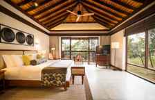 Вилла с бассейном Garden с 2 комнатами