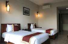 Двухместный номер Deluxe с балконом и с видом на бассейн