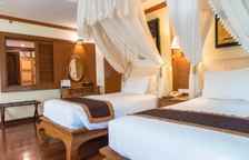 Двухместный номер Deluxe с видом на бассейн