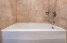 Одноместный полулюкс с балконом