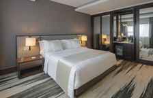 Люкс RedLevel Interconnecting с 3 комнатами