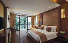 Пентхаус с джакузи с 3 комнатами с видом на море