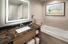 Двухместный номер Deluxe с видом на горы