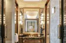 Двухместный номер Deluxe с видом на улицу