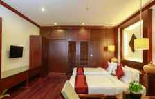 Двухместный номер Standard с балконом и с видом на бассейн