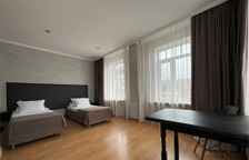 Двухместный номер стандарт c 1 комнатой с видом на внутренний двор