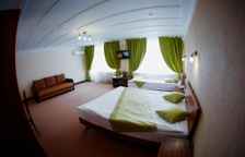 Двухместный номер Делюкс с балконом и с видом на озеро